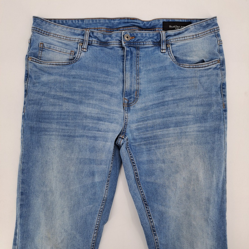 The Perfect Jean NYC Slim Fit Jeans Mens 38x36 Cotton Blend Light Blue Stretch - Picture 2 of 10